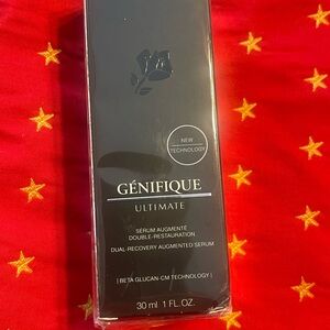 Lancome Génifique Ultimate Serum - Black and Silver